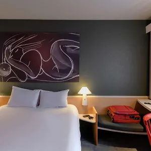 Ibis Parkstadt Schwabing *** Múnich