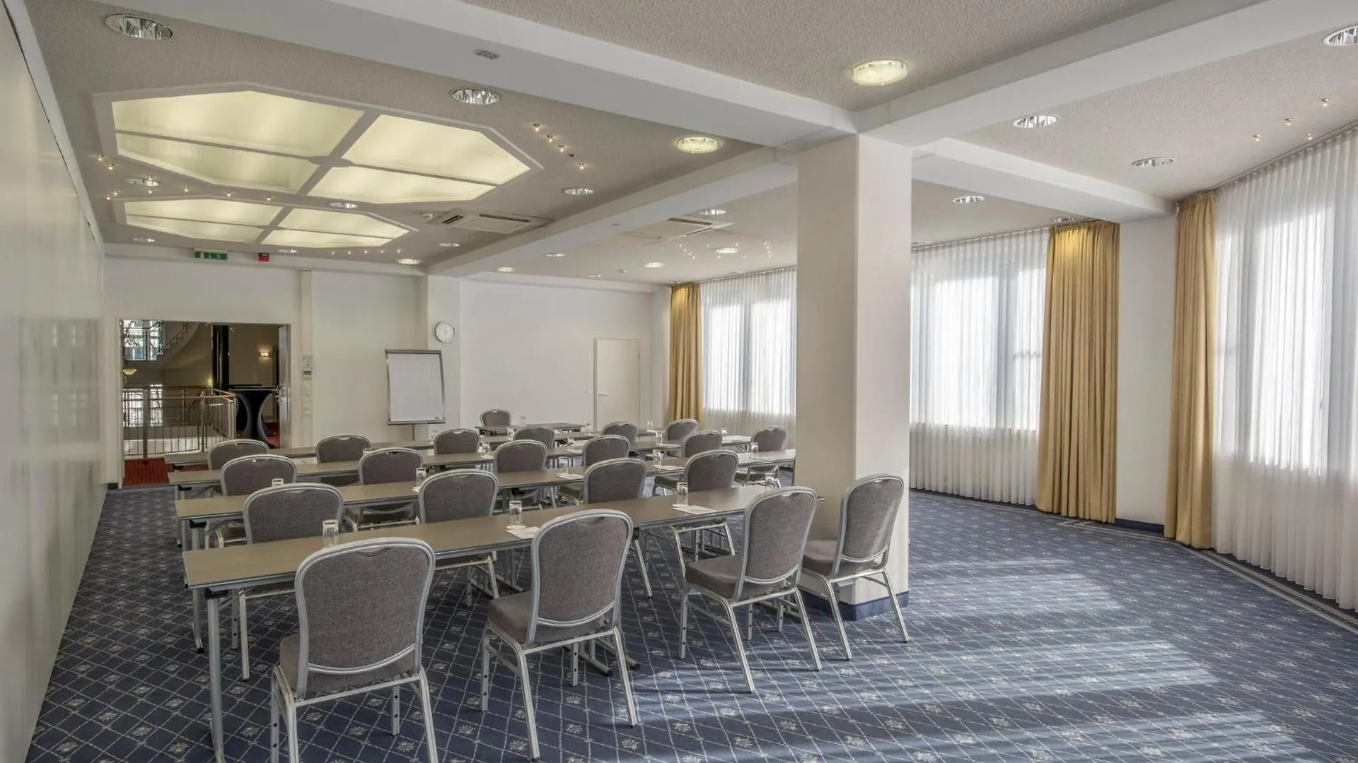 Holiday Inn Munich Unterhaching By Ihg Hotel
