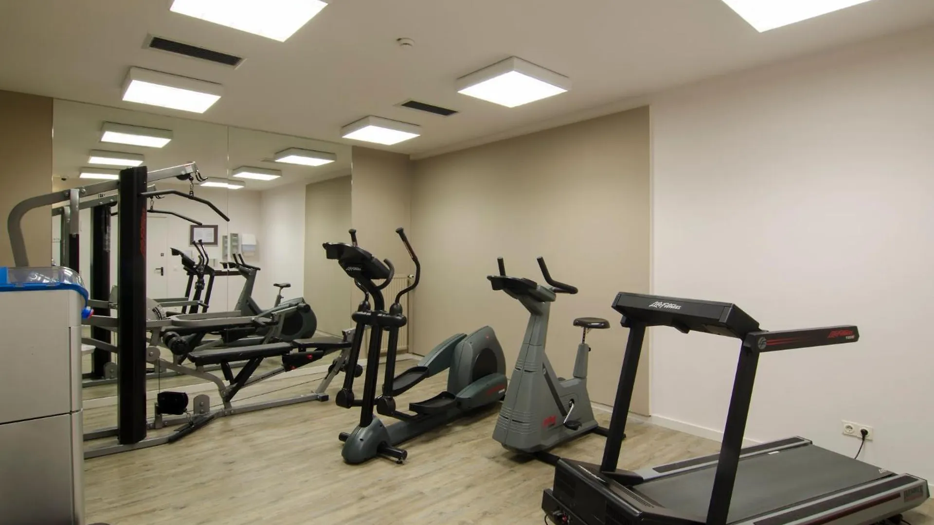**** Hotel Holiday Inn Munich Unterhaching By Ihg Germany